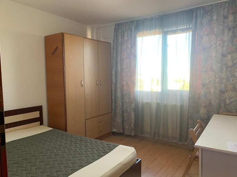 Militari, Lujerului, metrou